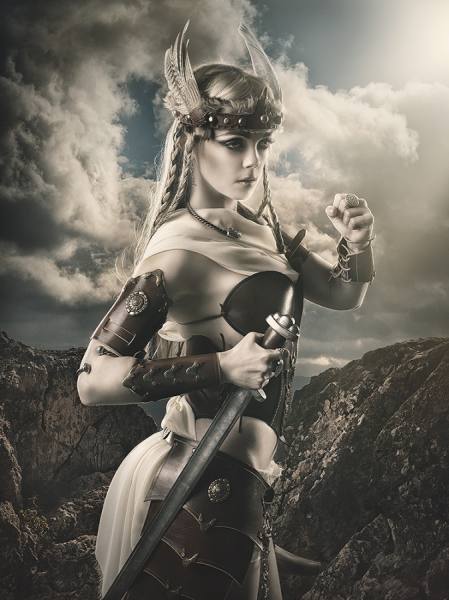 Photograph Rebeca Saray Valkyrie on One Eyeland